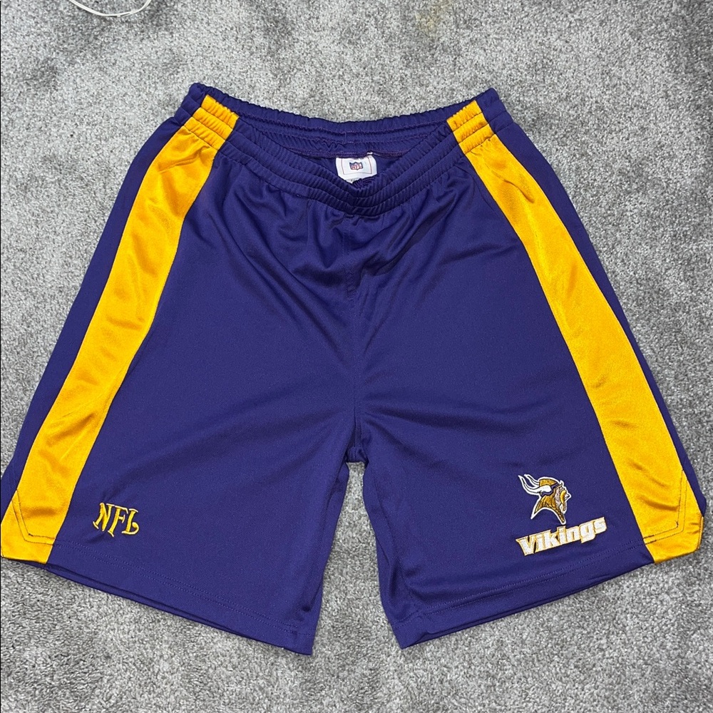 All NEW Minnesota SKOL Vikings NFL logo Football workout gym Shorts L Men’s